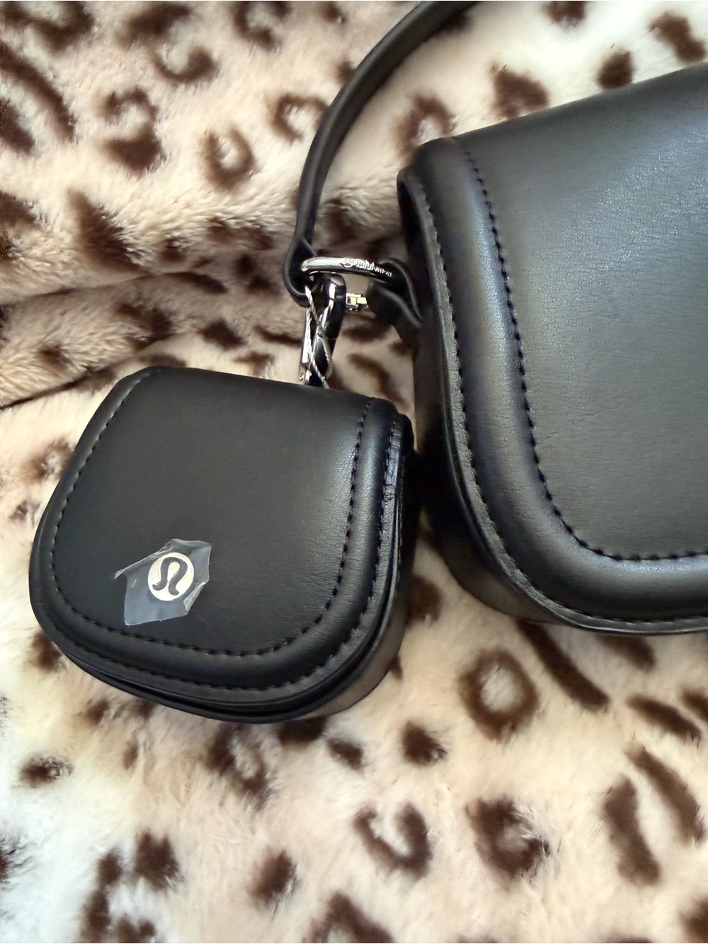 lululemon Black Leather Handbag - Picture 3 of 4